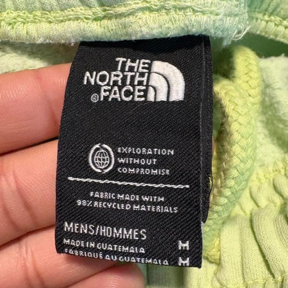 The North Face Mens Shorts  Relaxed Fit Tie Dye Green Size medium